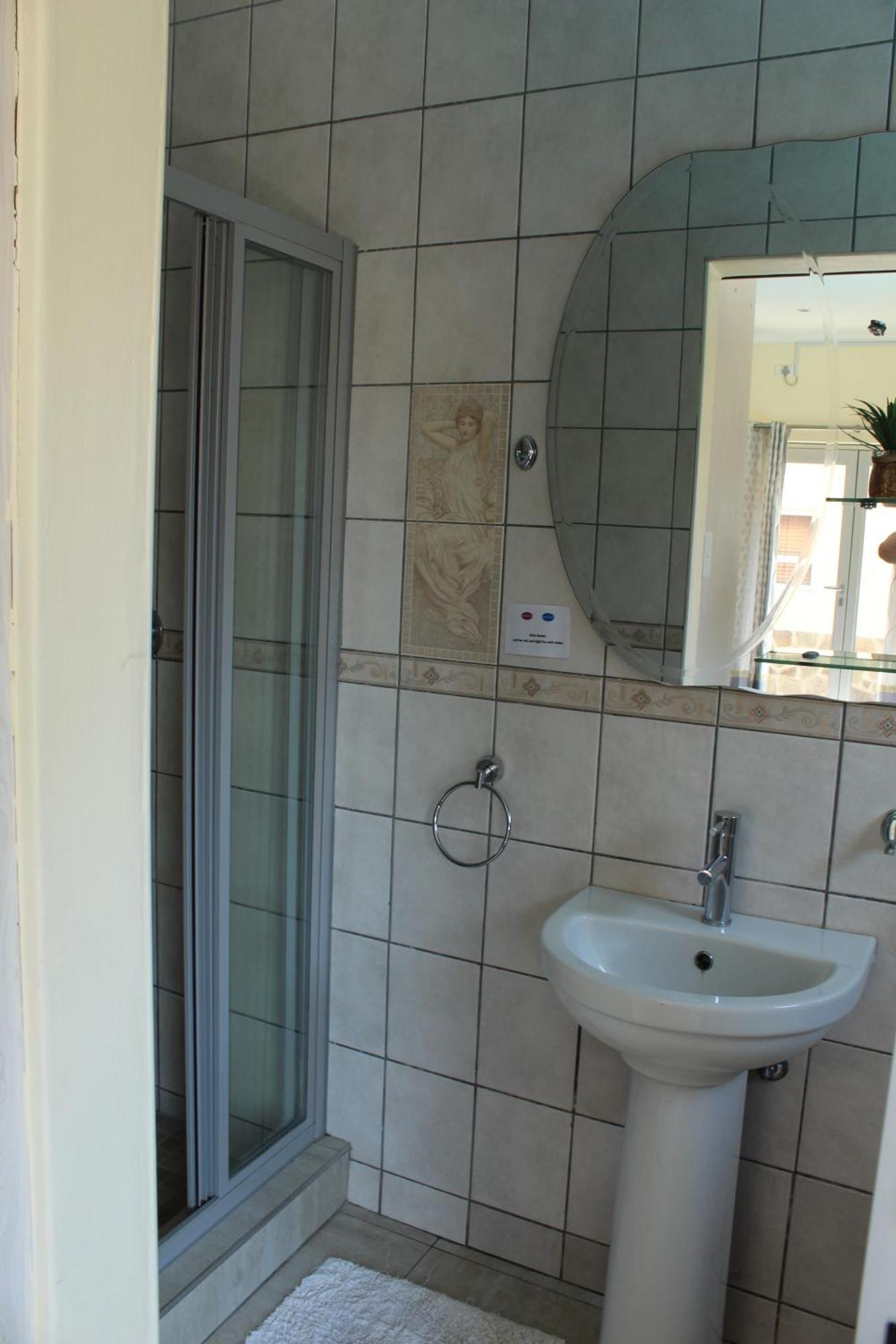 Esperanca Guesthouse Windhoek Buitenkant foto